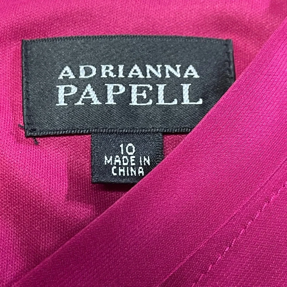 Adrianna Papell Body Con Magenta Tiered Bandage Style Dress Knee Length Size 10